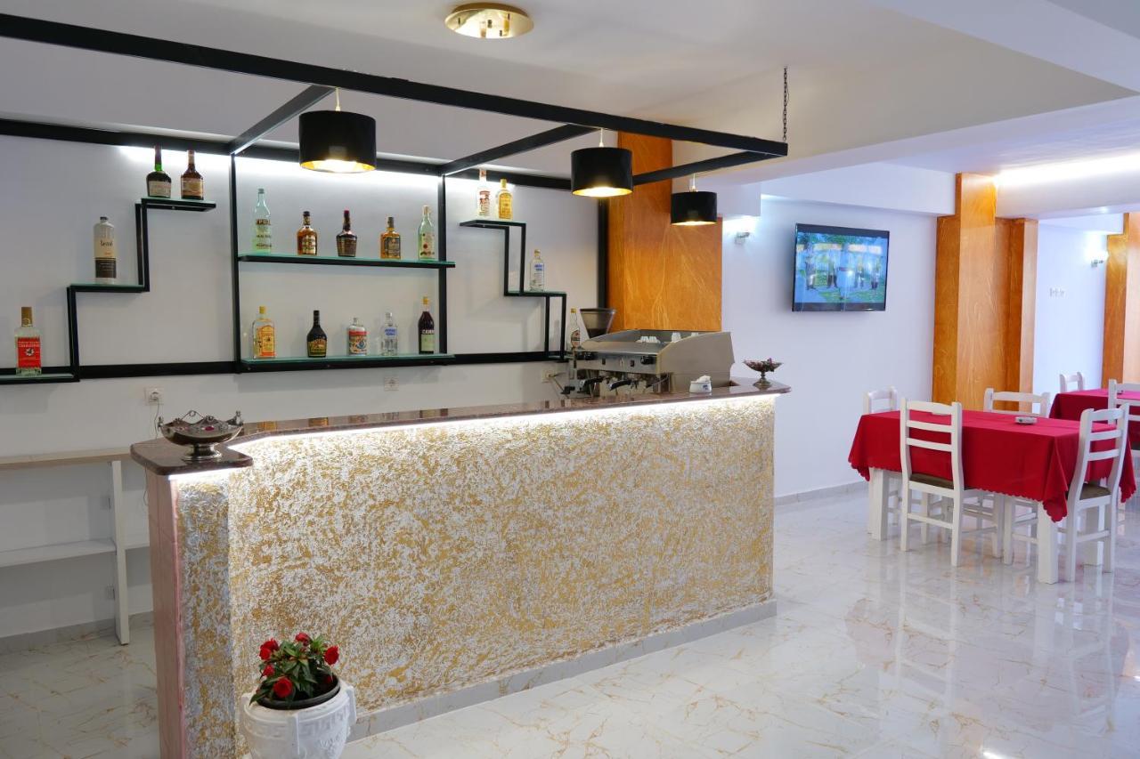 Elite Hotel Saranda Kültér fotó