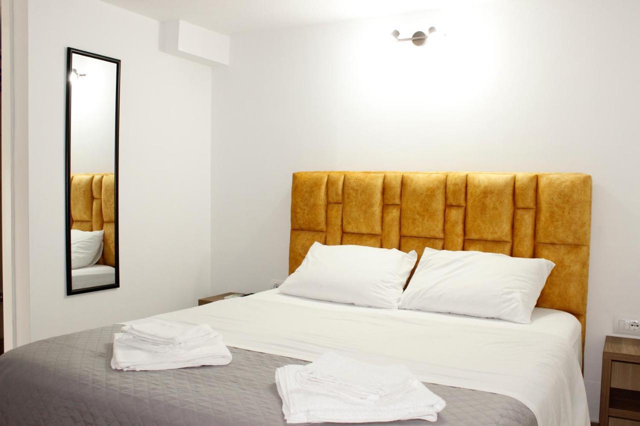Elite Hotel Saranda Kültér fotó