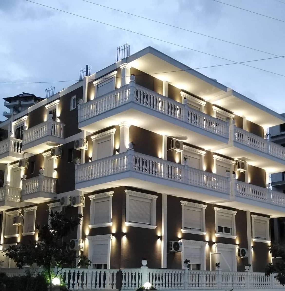 Elite Hotel Saranda Kültér fotó